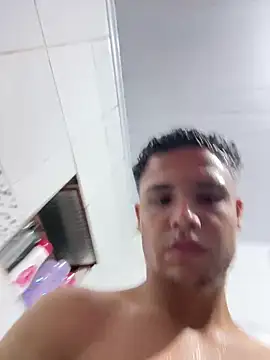 Wellington00  online show from 02-13-26, 09:44