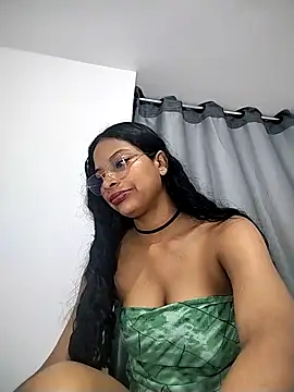 KATALINA SANTANA  online show from 03-21-26, 11:52