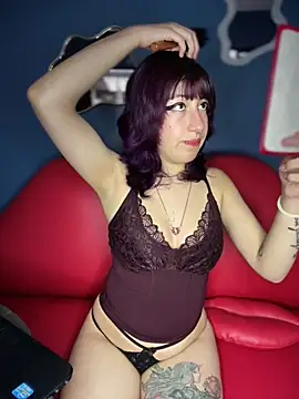 Snapshot of SweetMilly chatting on 01-06-26, 09:18 SweetMilly online show from 01-06-26, 09:18