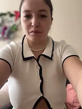 AlexaYvonne online show from 02-03-26, 03:59