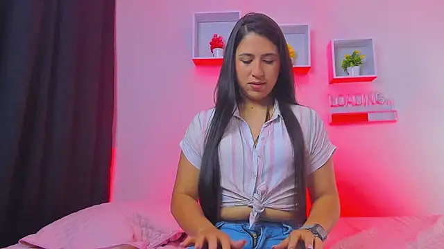 Snapshot of Alana_Rouse_ chatting on 01-08-26, 03:42 Alana Rouse online show from 01-08-26, 03:42