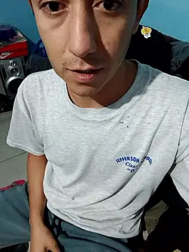 Snapshot of Hxzelmxnix chatting on 01-06-26, 07:50 Hxzelmxnix online show from 01-06-26, 07:50