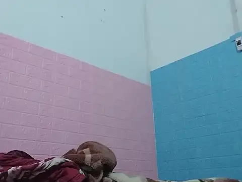 Snapshot of Sophie_sexy7 chatting on 01-06-26, 03:54 Sophie sexy7 online show from 01-06-26, 03:54