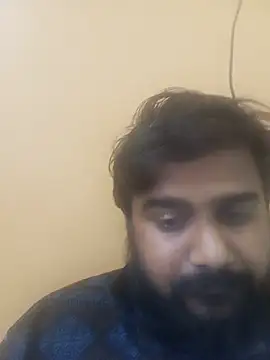 Snapshot of handsomeboy1414 chatting on 08-06-26, 06:04 handsomeboy1414 online show from 08-06-26, 06:04