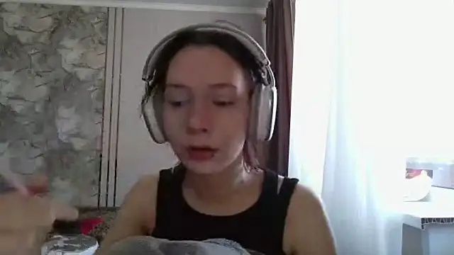 LxayBloom online show from 02-26-26, 07:18