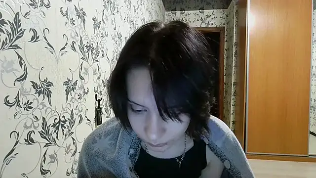 LxayBloom online show from 04-20-26, 01:08