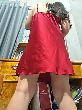 Snapshot of moon_baby99 chatting on 06-26-26, 07:24 moon baby99 online show from 06-26-26, 07:24