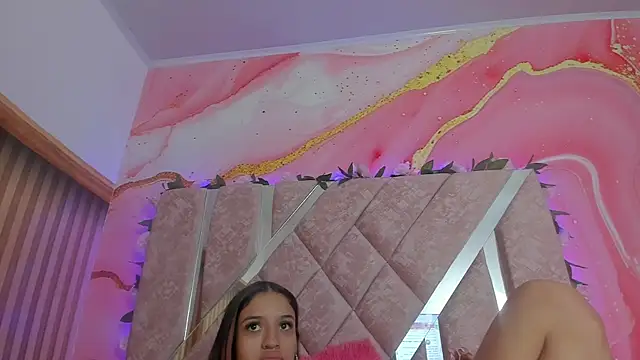 emily velvet   online show from 06-03-26, 06:57