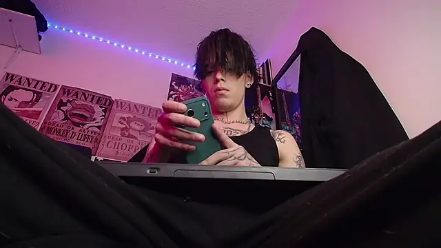 Anhony Muscle online show from 02-17-26, 07:20