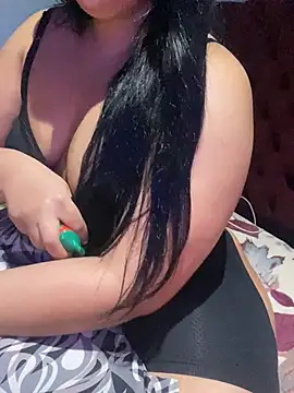 Lina Velvet  online show from 04-16-26, 02:23