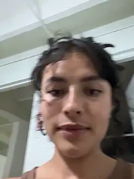 auroramooon online show from 03-06-26, 11:12