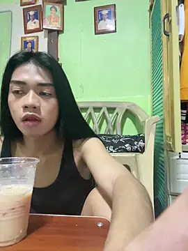 EnviousMaddie online show from 04-11-26, 06:40