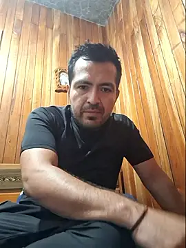 Snapshot of DarkAngel0503 chatting on 01-19-26, 06:39 DarkAngel0503 online show from 01-19-26, 06:39