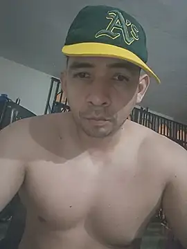 paladito01 online show from 05-16-26, 04:42