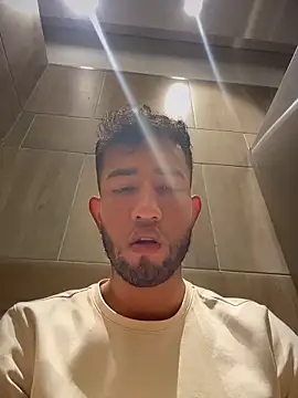 liam bronw online show from 06-10-26, 05:01