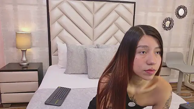 Snapshot of VioletFroost chatting on 03-14-26, 07:08 VioletFroost online show from 03-14-26, 07:08