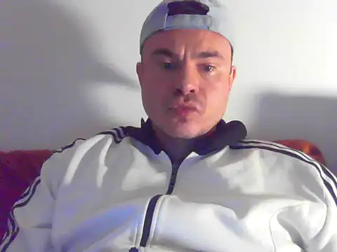 StripPoznan online show from 01-15-26, 01:43