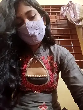 queenneha69 online show from 05-12-26, 04:26