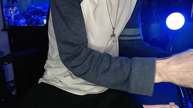 EspanolVato online show from 03-12-26, 09:15