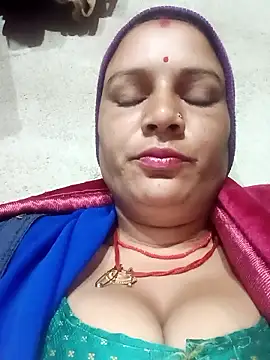 Hot hiuj online show from 01-14-26, 09:09