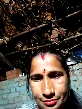 Hot bhi38 online show from 05-10-26, 08:36