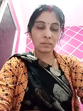 Hot ree85 online show from 02-16-26, 05:36