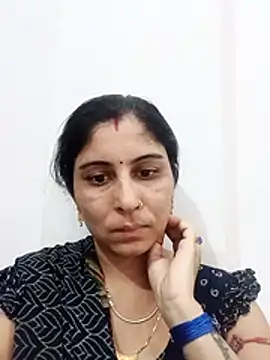 Hot ree85 online show from 04-18-26, 03:54