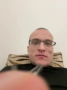 tonieja97 online show from 02-23-26, 05:49