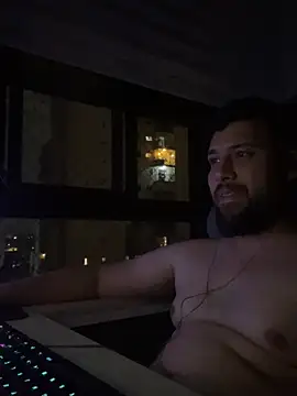 NinoEstouranel online show from 01-13-26, 03:56