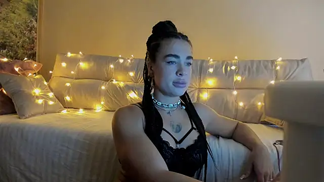 LaVIDA  online show from 01-11-26, 03:39