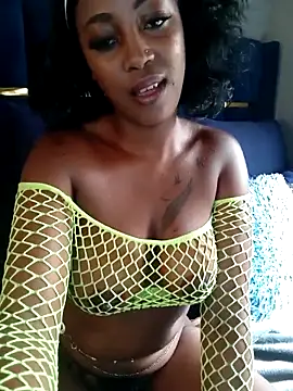 CocoButterxox online show from 04-14-26, 10:43