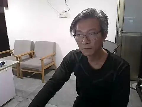 Snapshot of me-great chatting on 01-19-26, 11:47 me-great online show from 01-19-26, 11:47