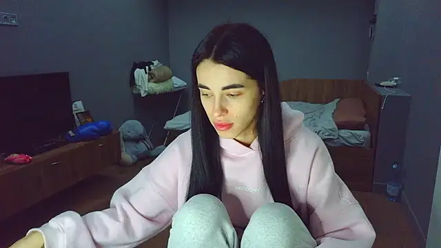 Vlada Elfie online show from 04-18-26, 07:07