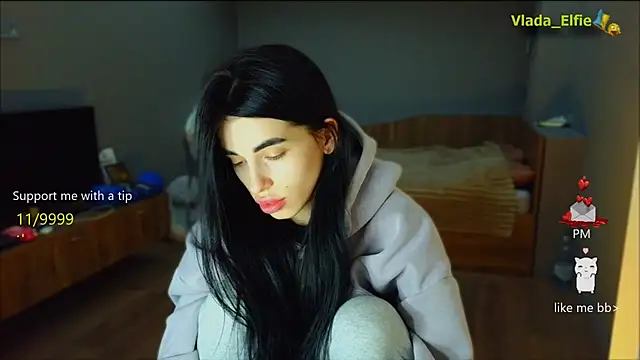 Vlada Elfie online show from 04-22-26, 05:03