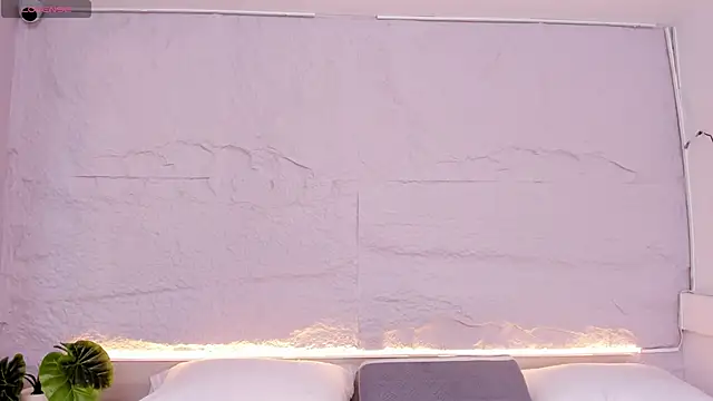 lanna 18  online show from 02-14-26, 11:51