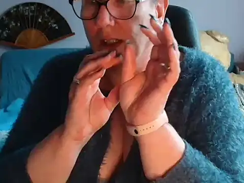 Snapshot of xmyriamx chatting on 05-03-26, 09:48 xmyriamx online show from 05-03-26, 09:48