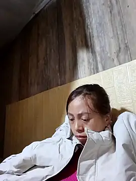 Snapshot of ren1100 chatting on 01-08-26, 04:37 ren1100 online show from 01-08-26, 04:37