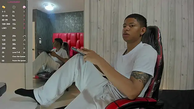  erick j online show from 04-12-26, 08:03