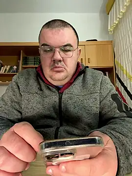 Snapshot of Deltaalex chatting on 01-13-26, 08:25 Deltaalex online show from 01-13-26, 08:25