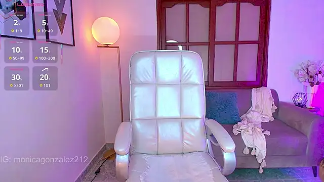 Alice Price  online show from 02-25-26, 11:31