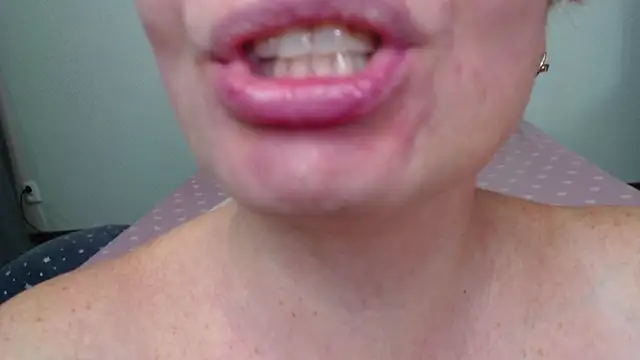 Snapshot of _Sweet_Dream_ chatting on 10-14-25, 04:57  Sweet Dream  online show from 10-14-25, 04:57