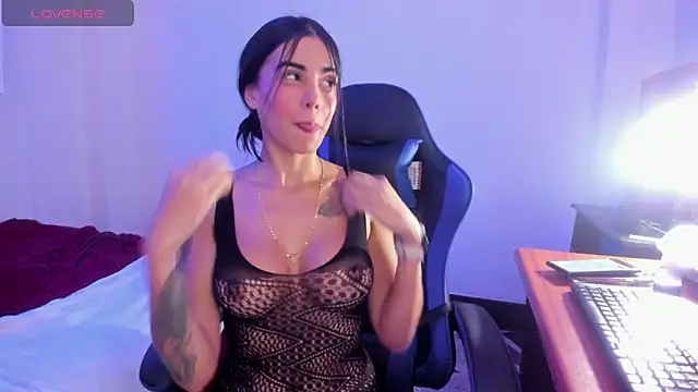 catalina  blaze online show from 01-11-26, 02:44