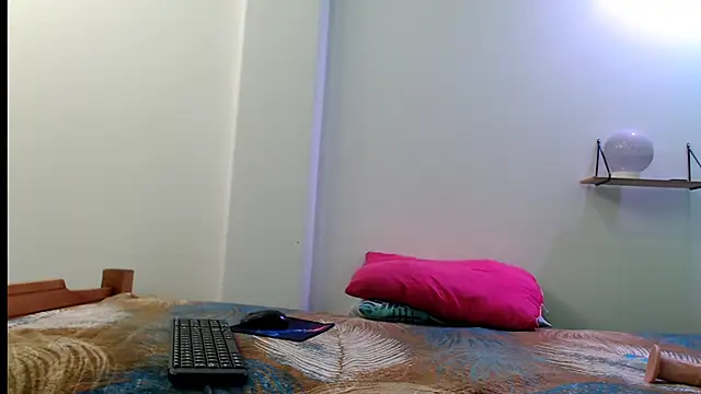 sexy18iris online show from 01-13-26, 02:39