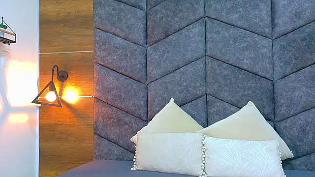 AmberStonne   online show from 02-13-26, 02:51