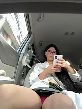 Snapshot of dani_bela chatting on 01-15-26, 10:46 dani bela online show from 01-15-26, 10:46