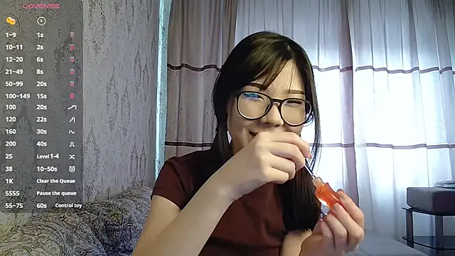 AprilOnilll online show from 03-07-26, 05:37