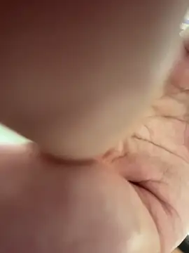 sunny-ly online show from 03-25-26, 03:40