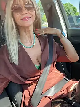 NaughtyNinky online show from 05-26-26, 09:27