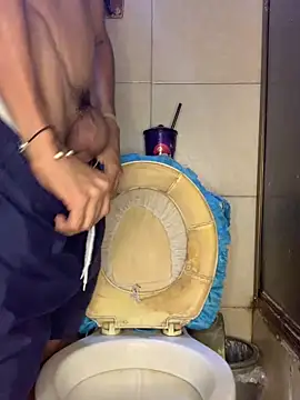 alexx 23cm online show from 04-13-26, 03:45