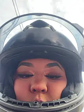 Isabella Belmont online show from 01-13-26, 08:14